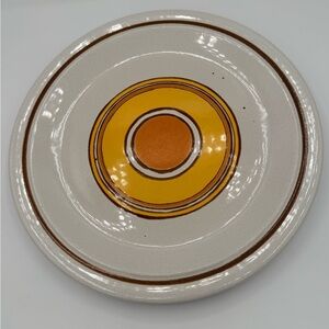 Classic Ceramic Dinner Plate in Yellow and Brown